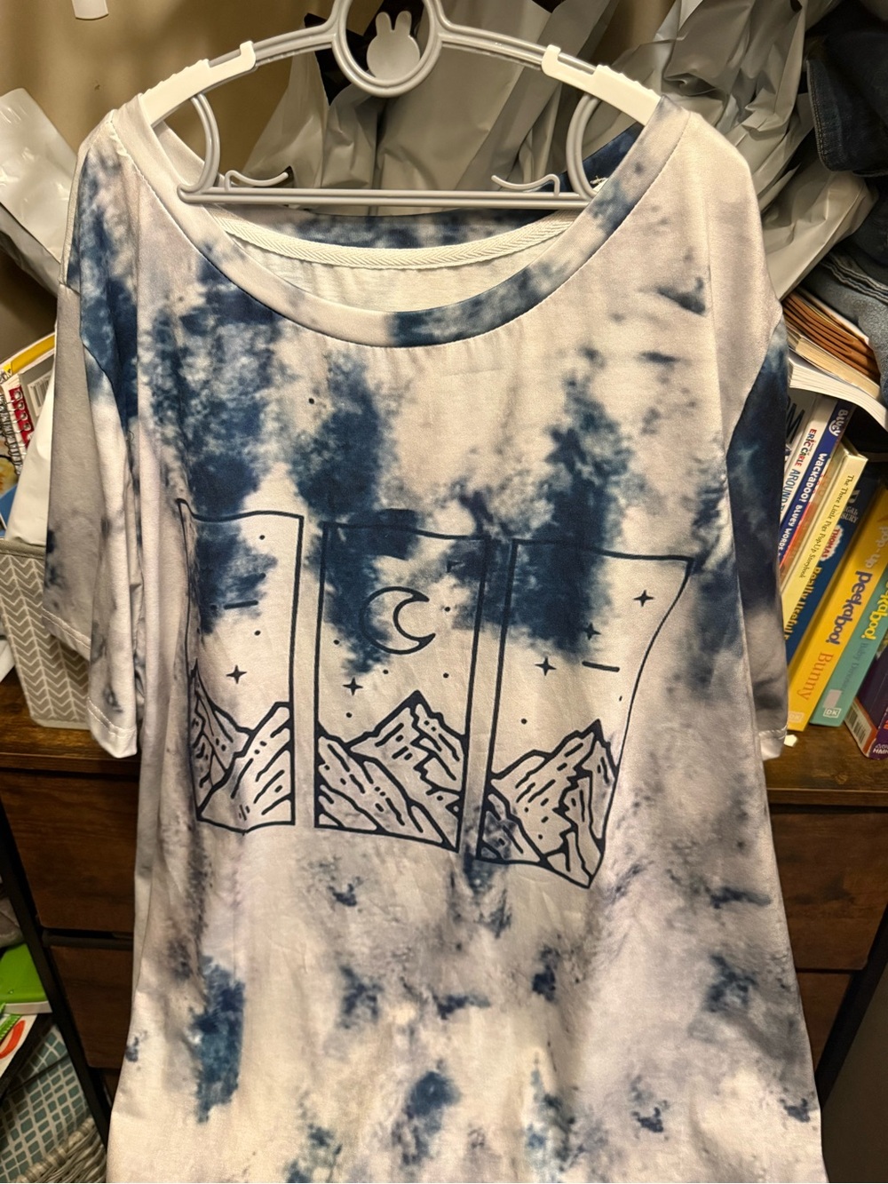 Womens 3x never worn mountain theme tee